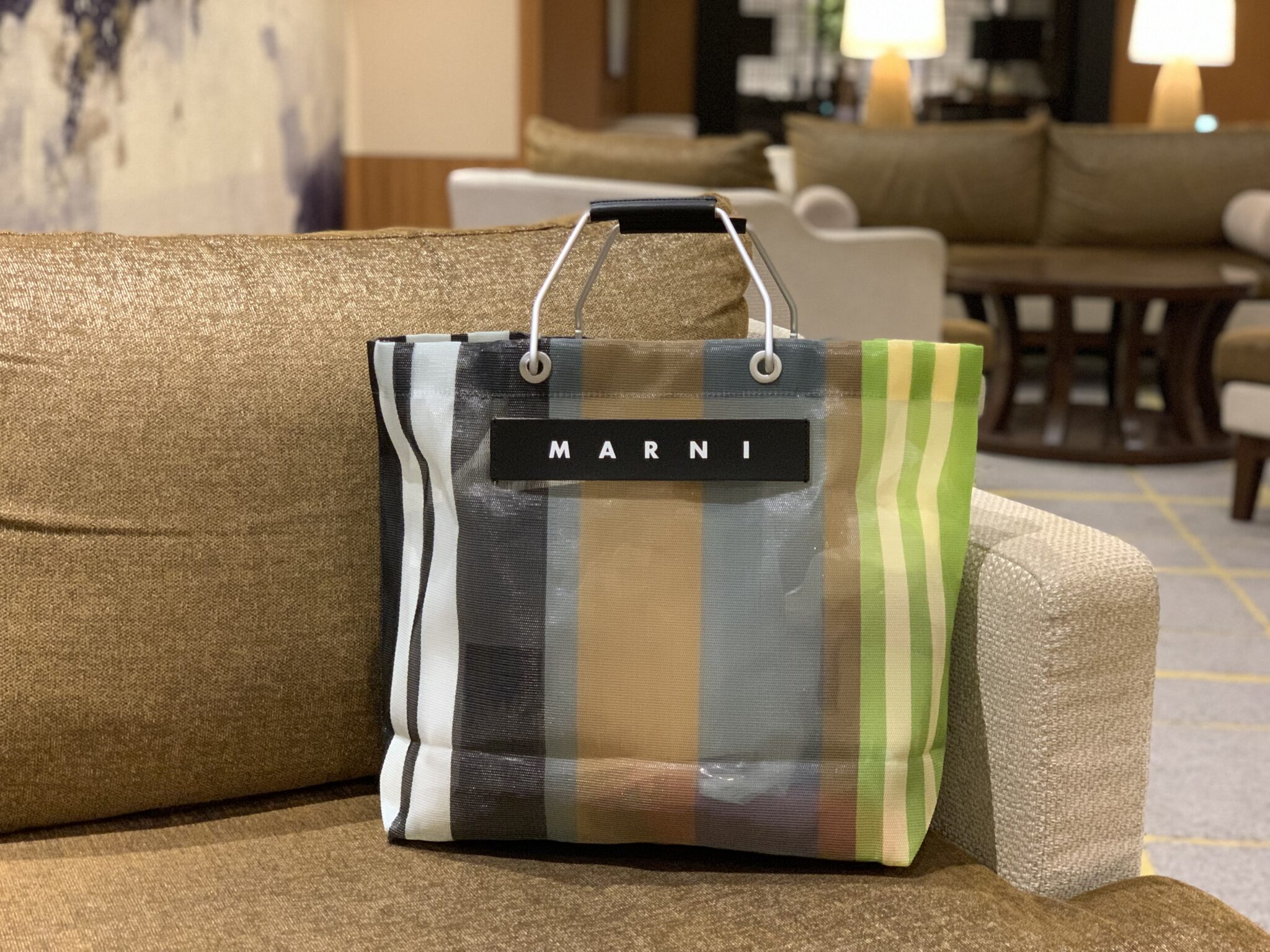マルニのストライプバッグをブログでレビューしてみました！ LINDOTS